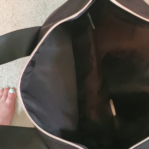 New Balance bag - Picture 2 of 3